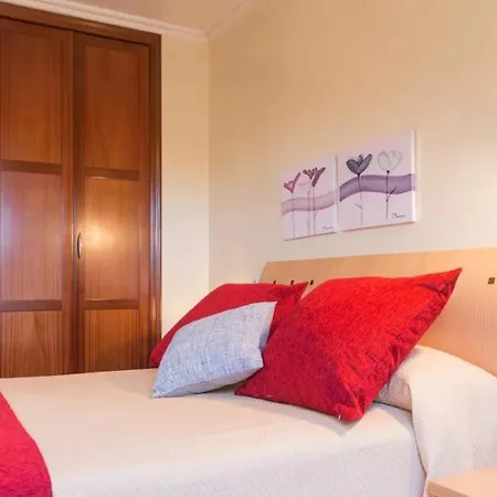 Vivienda De Uso Turistico Casa Da Roisa * Santiago de Compostella